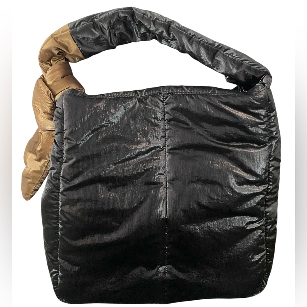 Caraa Sport Fractus Black & Gold Metallic Tote